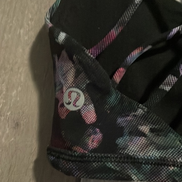 Lululemon Free to be Wild Activate Floral Multi Bra - Picture 5 of 6